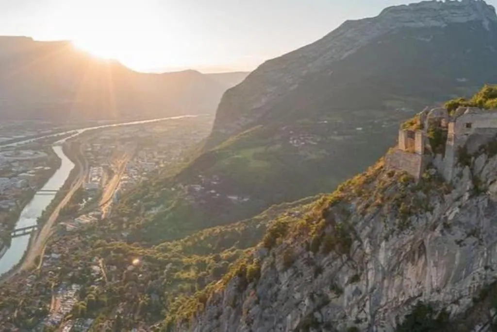 Appartement Saint Jacques Your Host Helper Grenoble France